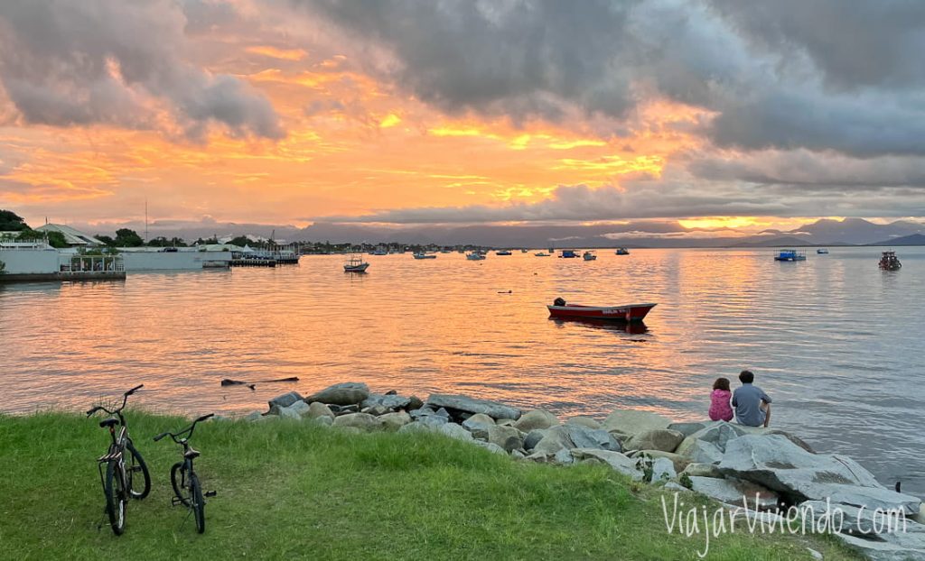 Atardecer Bahia Guaratuba Brasil