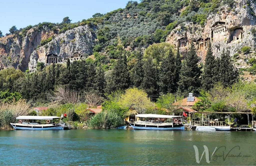rio y tumbas reales de dalyan turquia
