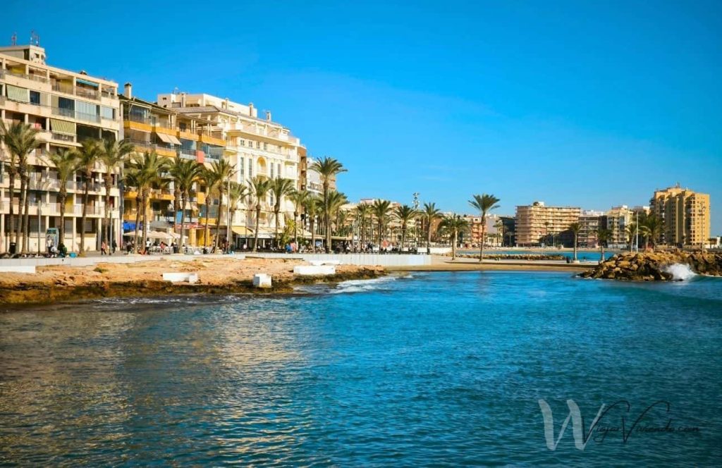 piscinas naturales en torrevieja