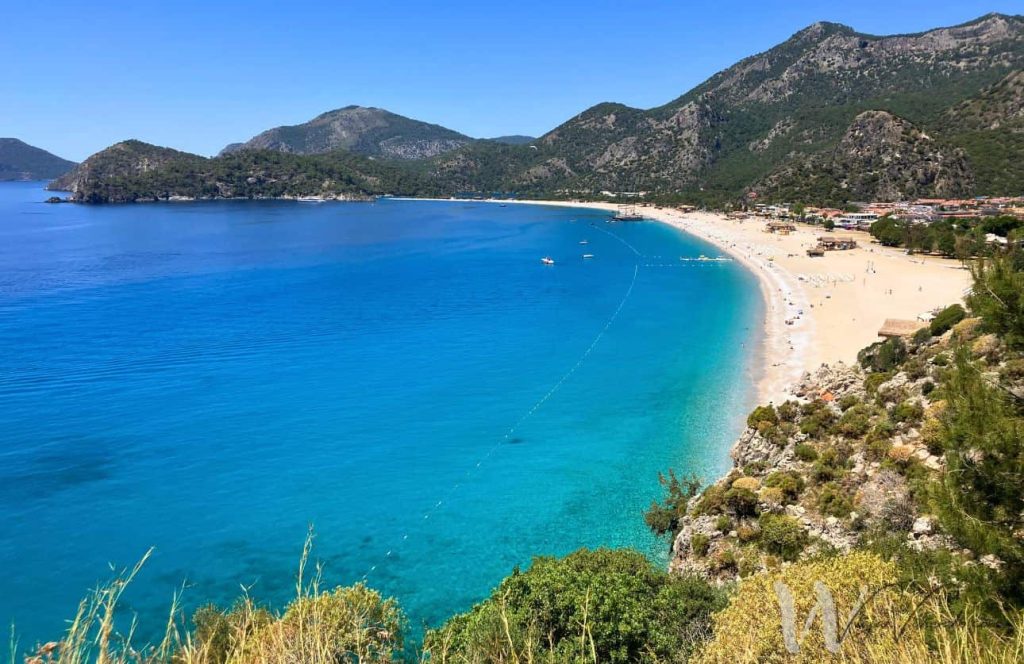 vistas de la playa de oludeniz