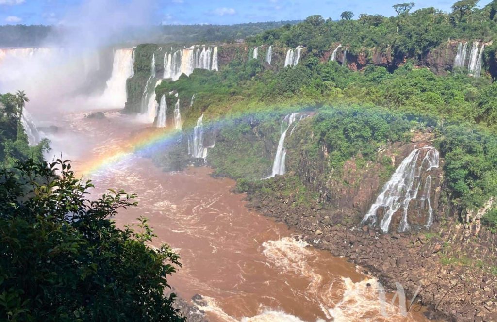 paisaje de las cataratas del lado brasilero