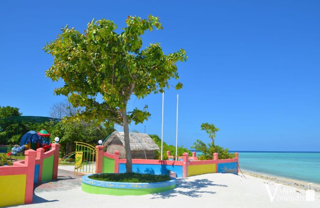isla maldiva ukulhas
