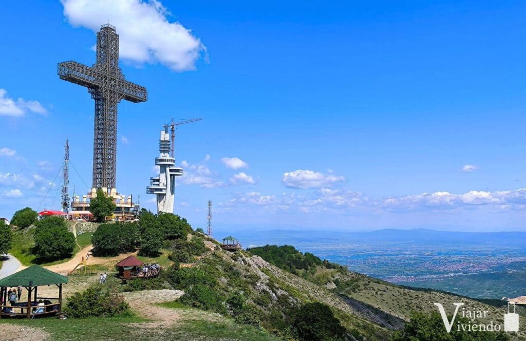 que ver en skopje cruz