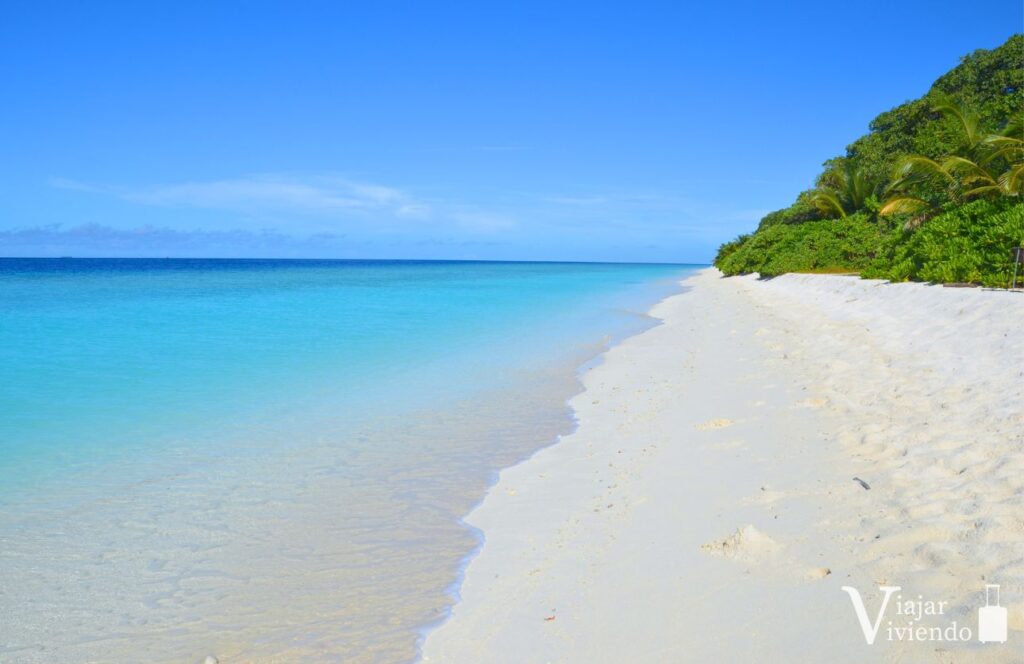 bikini beach ukulhas