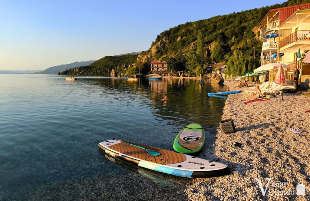 paisaje en la playa de trpejca