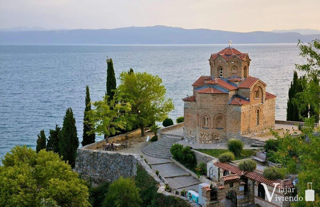 mirador de la iglesia de san juan kaneo