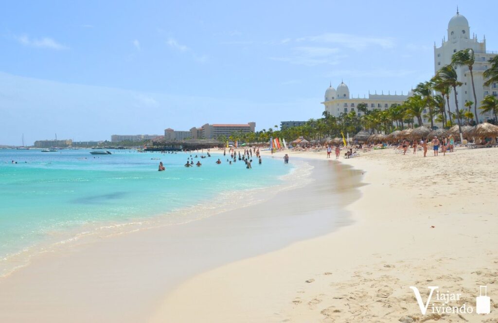 playa de los hoteles todo incluido riu en aruba