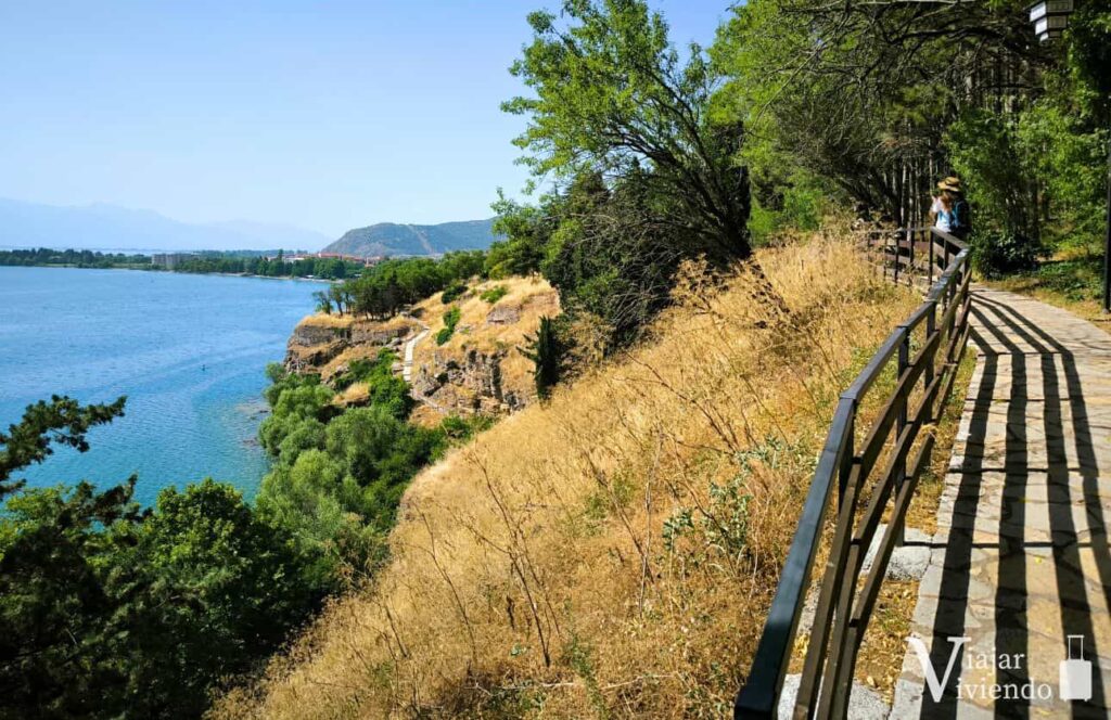 sendero costero en ohrid