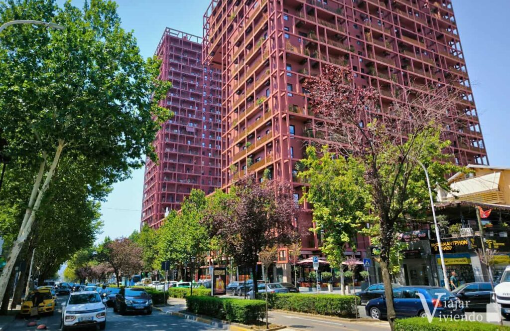 alojamiento en el barrio 21 dhjetori
