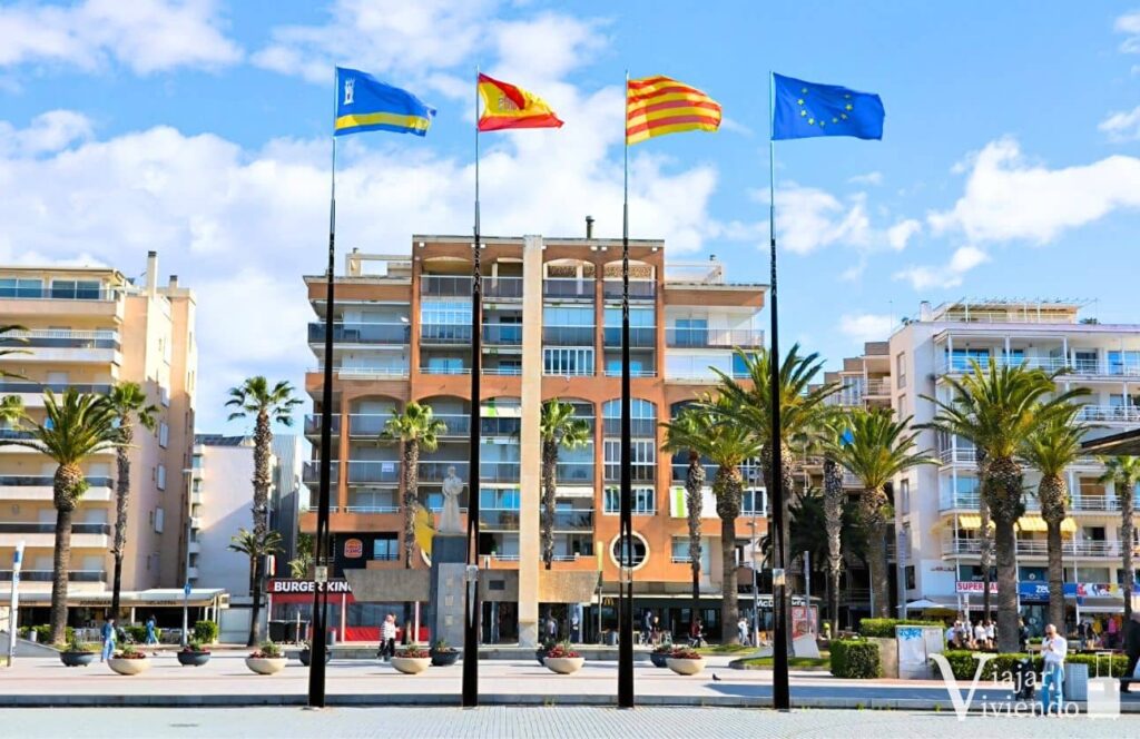 monumento jaume i paseo salou