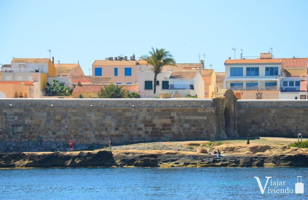 murallas y puerta de san miguel