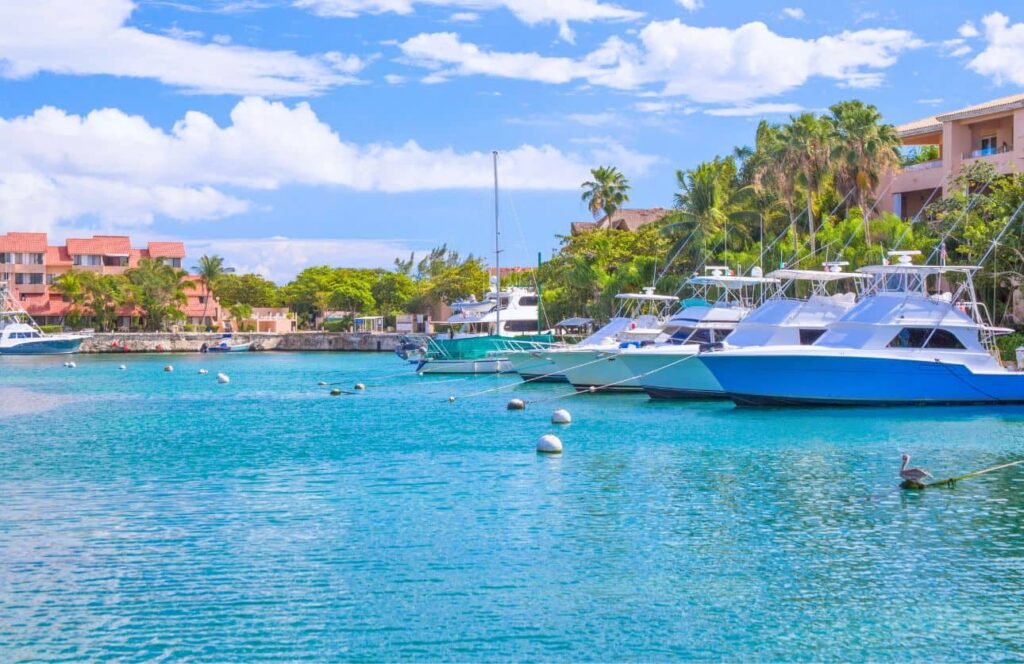 yates en puerto aventuras