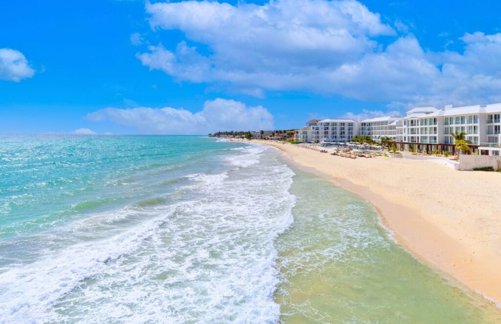 hotels in playacar beach