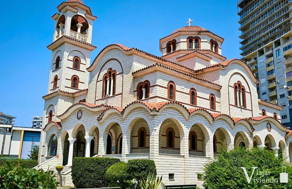 iglesia ortodoxa en la ciudad de durres