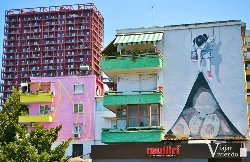 arte callejero en tirana
