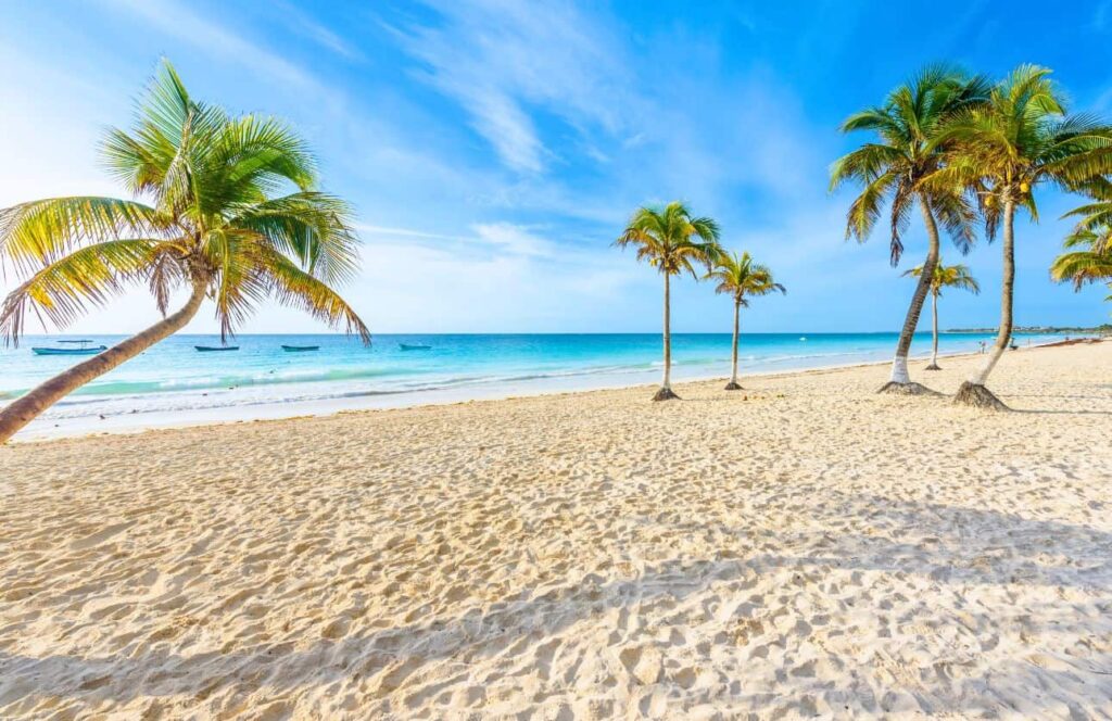 playa paraiso en tulum