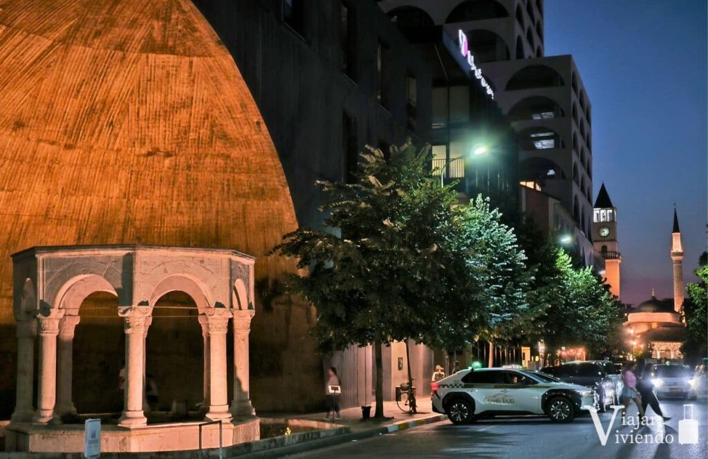 que ver en el centro de tirana