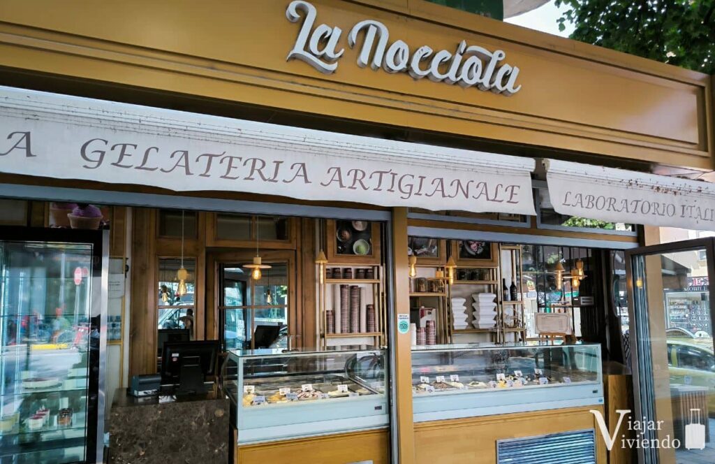 heladeria en blloku
