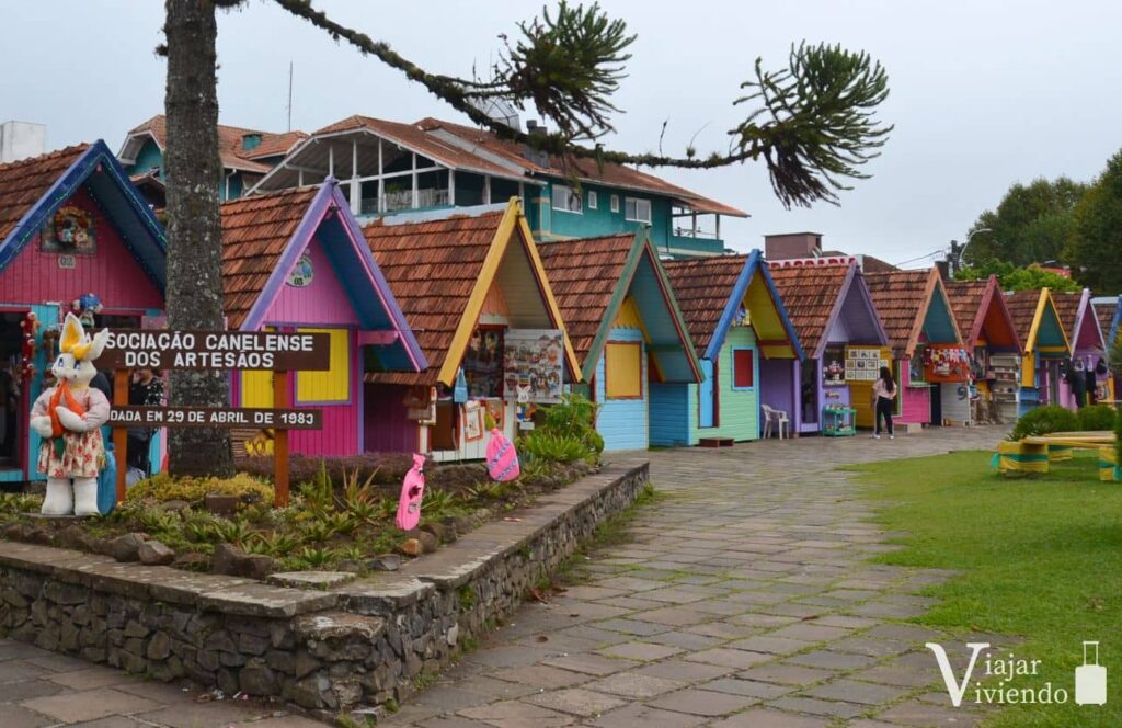 puestos de artesanias en canela