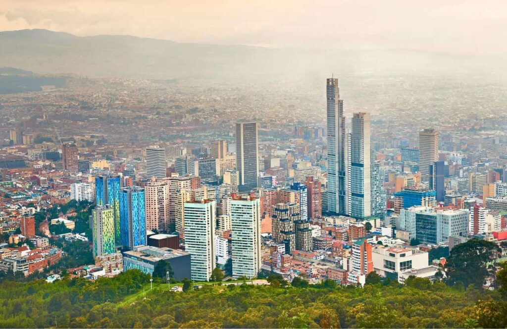 vistas de los rascacielos de bogota