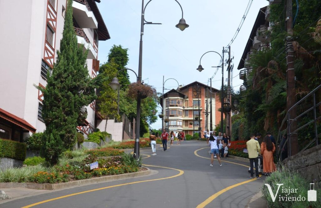 rua torta o calle torcida