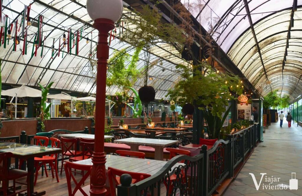 restaurante en paseo rua coberta gramado