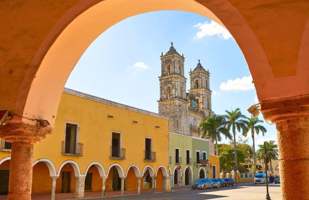 iglesia en valladolid mexico