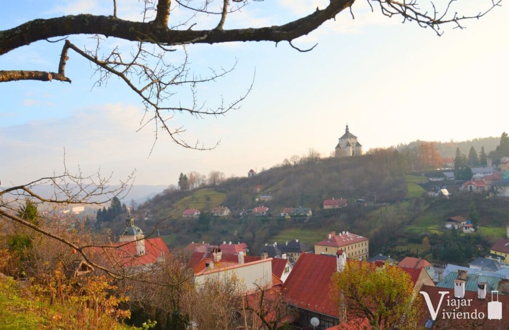 vistas de banska stiavnica en la ruta por eslovaquia