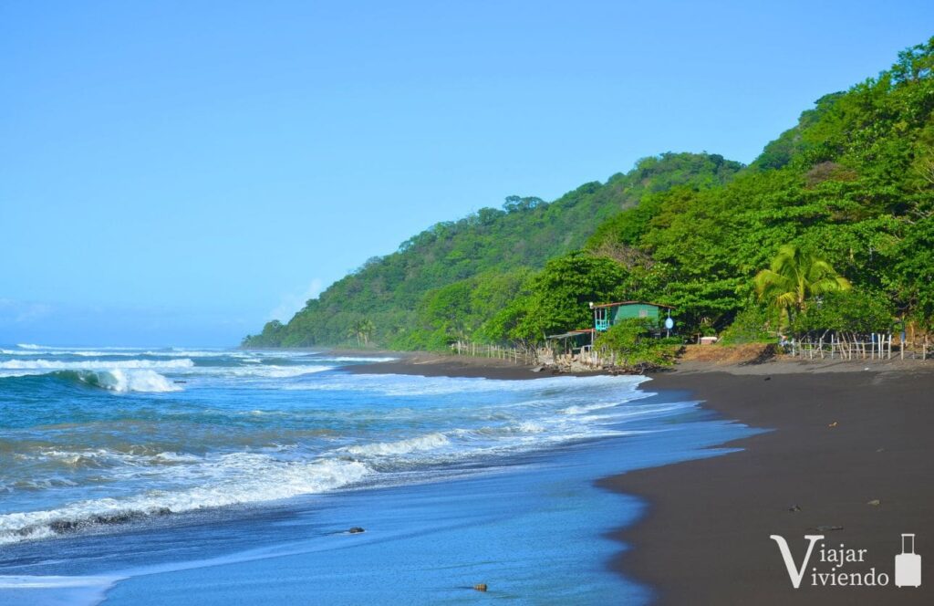 olas en playa cambutal