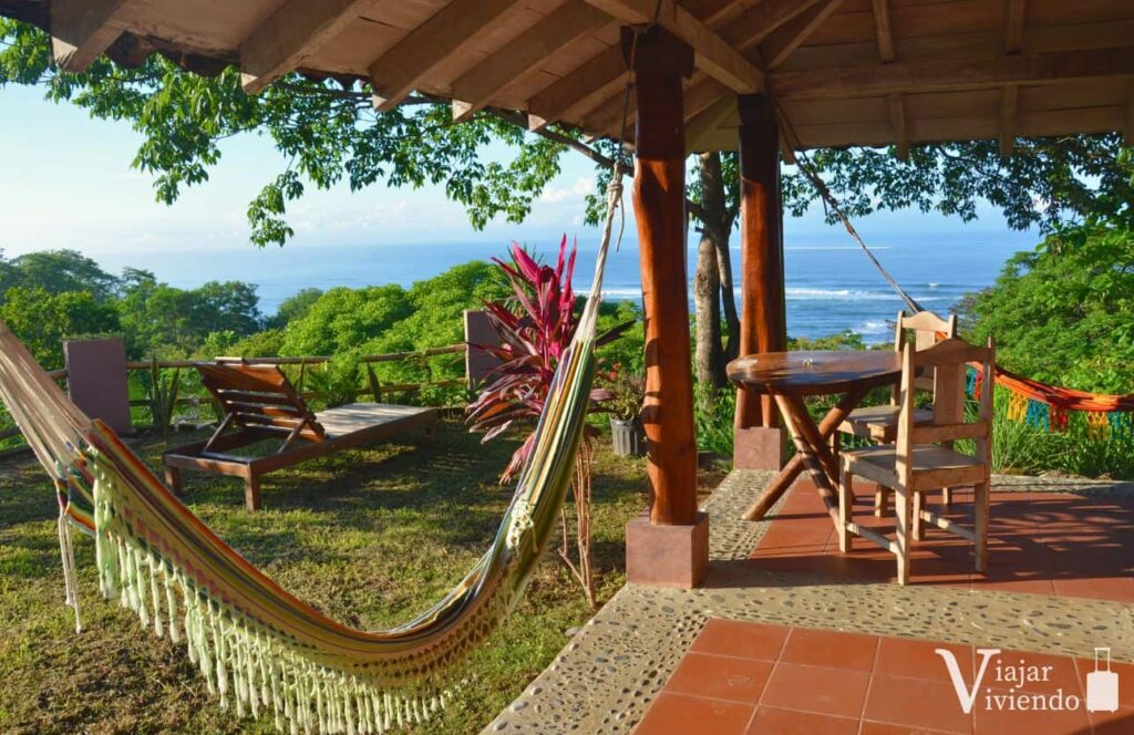 alojamiento en cambutal con vistas al mar en la peninsula de azuero