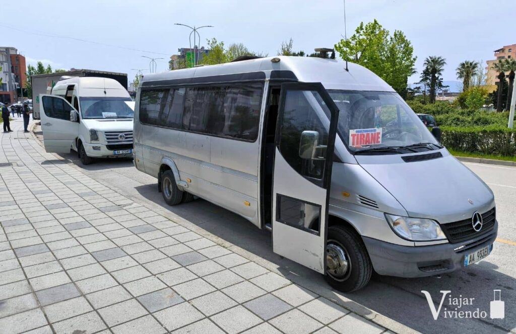 autobus al aeropuerto de tirana en vlore