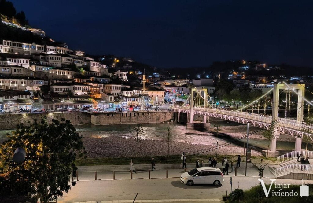 berat de noche
