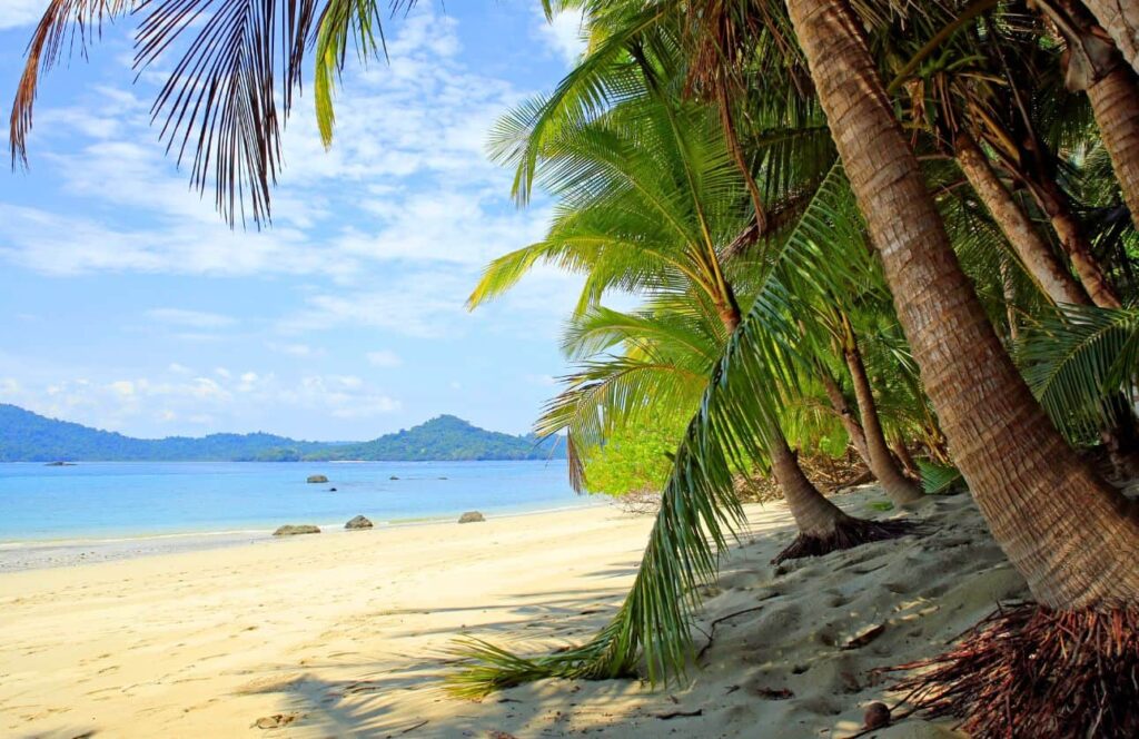 playas de panama en el parque nacional coiba