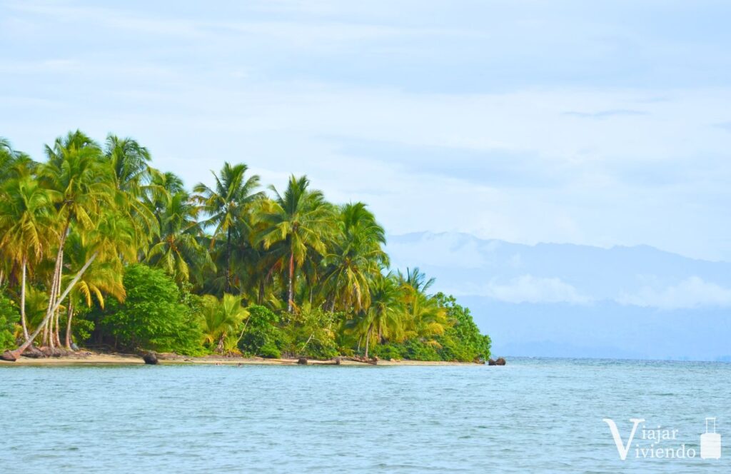 paisaje de bocas del toro en la ruta por panama