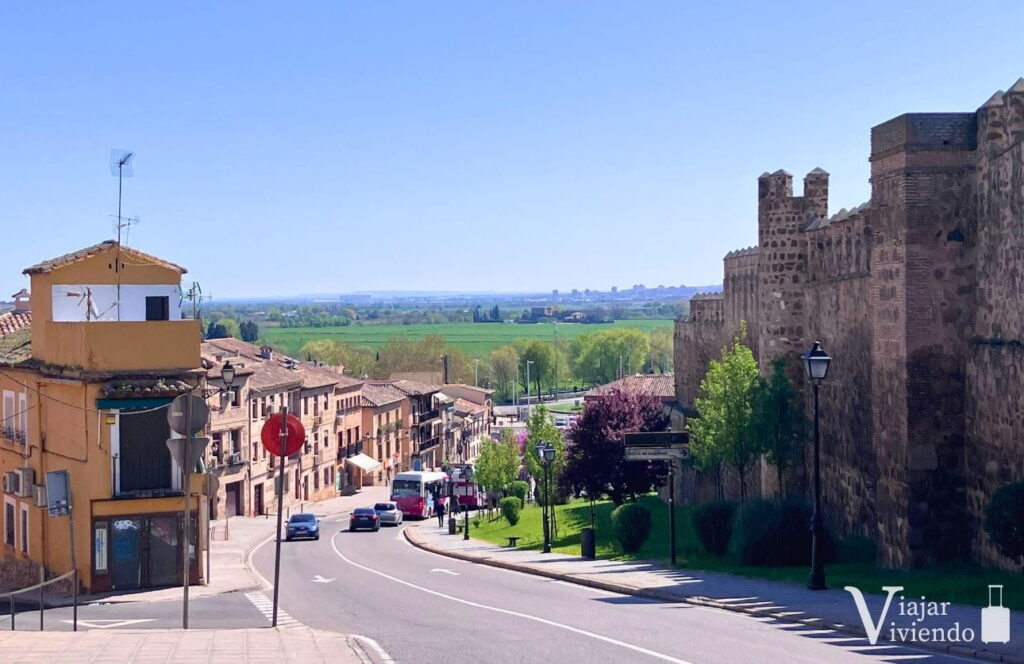 barrio donde alojarse en toledo fuera de las murallas