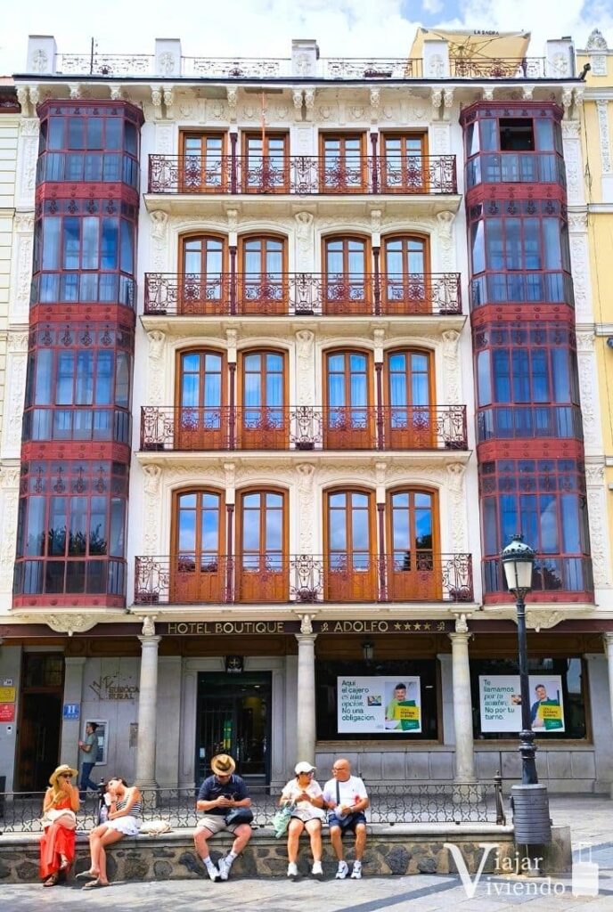 hotel boutique en toledo adolfo con vistas a plaza zocodover