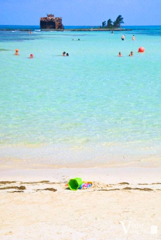 playa rocky cay en san andres