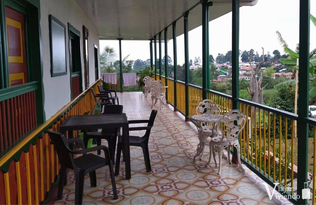 galeria en el hostal de salento en el eje cafetero