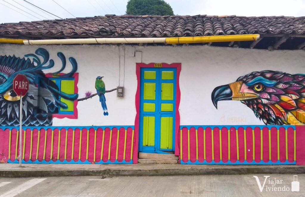 arte callejero en una casa de salento