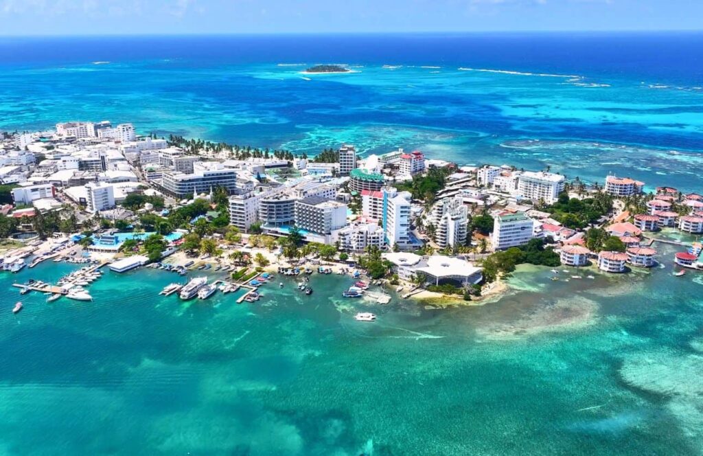 vistas al llegar a san andres colombia
